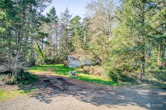 24007 V Ln Ln, Ocean Park, WA 98640