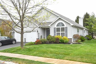 709 Michael Ct, Lakewood, NJ 08701
