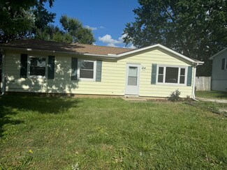 1608 N Mattis Ave, Champaign, IL 61821