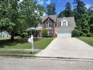 131 Peachtree Glen Dr, Ellenwood, GA 30294
