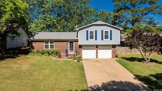 2 Timber Ridge Ct, Little Rock, AR 72211
