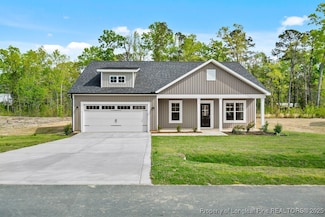 233 St, Linden, NC 28356