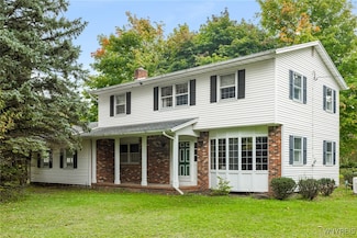 4476 Conway Rd, East Bethany, NY 14054