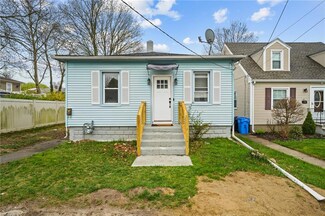 23 Morgan St, Cranston, RI 02920