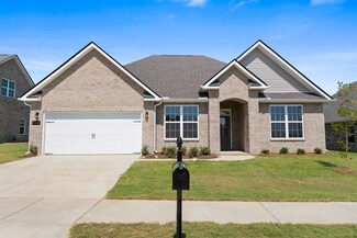 2136 Brandon Dr, Cullman, AL 35058