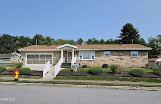 2730 W Pine Ave, Altoona, PA 16601