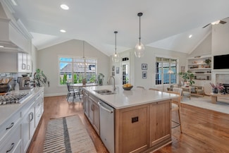 1009 Alpaca Dr, Spring Hill, TN 37174