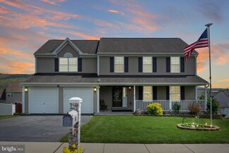 18 Solvay Dr, Reading, PA 19605