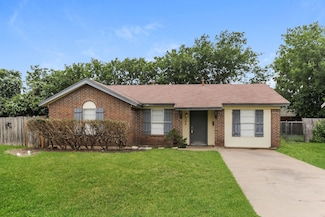 308 Coury Rd, Fort Worth, TX 76140