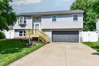 1403 N Motorola Dr, Pontiac, IL 61764