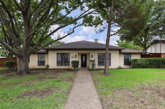 2825 Knollwood Dr, Plano, TX 75075