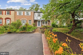 14870 Lambeth Square, Centreville, VA 20120