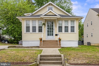 24 N Barrett Ave, Audubon, NJ 08106