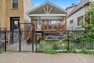 5642 W Dakin St, Chicago, IL 60634