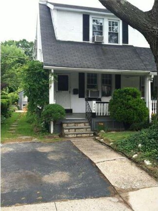 229 Wayne Ave, Narberth, PA 19072