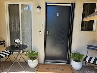 1327 E Appleton St Unit 11, Long Beach, CA 90802