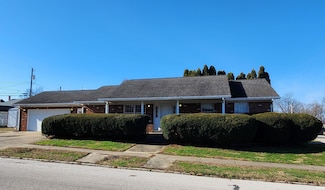 601 SE 3rd St, Washington, IN 47501