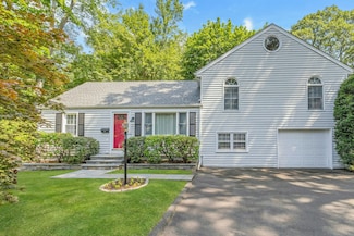 123 Knapp St, Stamford, CT 06907