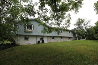 7952 Wertman Rd, Fogelsville, PA 18051
