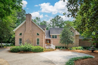 125 Drayton Dr, Summerville, SC 29483