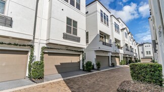 5429 Larkin St, Houston, TX 77007