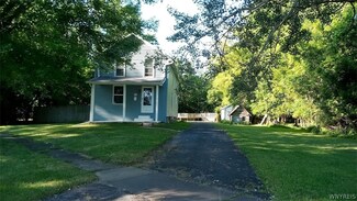 379 Akron St, Lockport, NY 14094