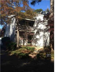 63 Eastbrooke St, Jackson, MS 39216