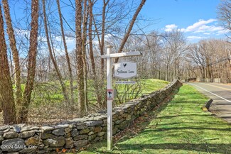 4 Stillman Ln, Greenwich, CT 06831