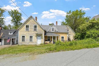 9 Laurel St, Whitefield, NH 03598