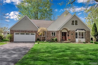 122 Huntington Ct, Buffalo, NY 14221