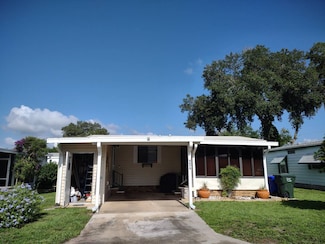 4678 Yacht Ave, Lakeland, FL 33805