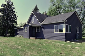 1706 W Alcott Ave, Fergus Falls, MN 56537