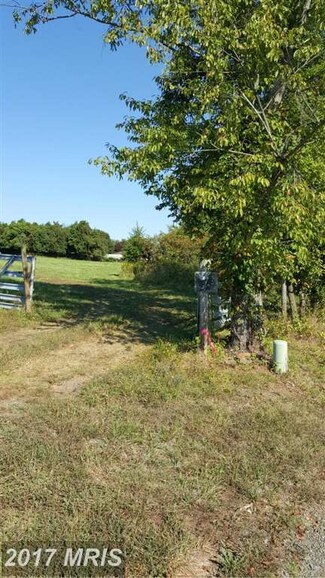 13670 Oakland Ridge Rd, Haymarket, VA 20169