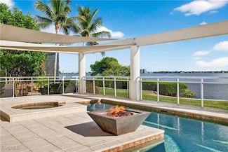 12540 Panasoffkee Dr, North Fort Myers, FL 33903