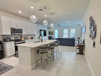 4829 Chantilly Rd, Lake Worth, FL 33467