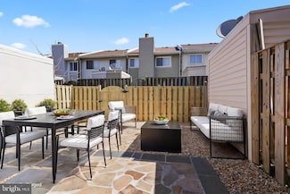 13340 Shea Place, Herndon, VA 20170