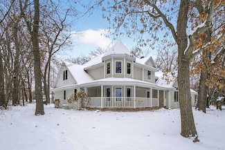 N3560 Oakwood Pass, New London, WI 54961