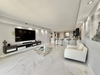 1770 NE 191st St Unit 7171, Miami, FL 33179