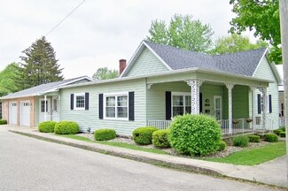 401 N Broadway St, Mentone, IN 46539