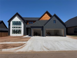 10504 Blue Creek Dr, Yukon, OK 73099