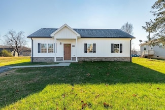 1303 4th St, Altavista, VA 24517