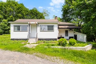 1588 County Road 23b, Leeds, NY 12451