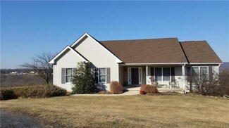 220 Zimmer Ct, Wind Gap, PA 18091