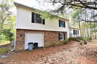 800 Wintergreen Ct, Galloway, NJ 08205