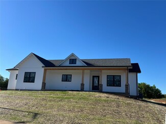 212 Sunny Dr, Rolla, MO 65401