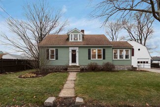 43 Cypress St, Manchester, NH 03103