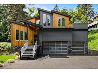 13707 Fielding Rd, Lake Oswego, OR 97034