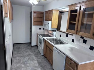 423 W 104th St Unit C, Kansas City, MO 64114