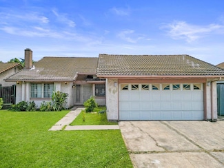 220 San Carlos Way, Stockton, CA 95207
