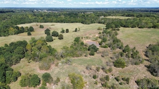 3703 Jim Mac Rd, Bokchito, OK 74726